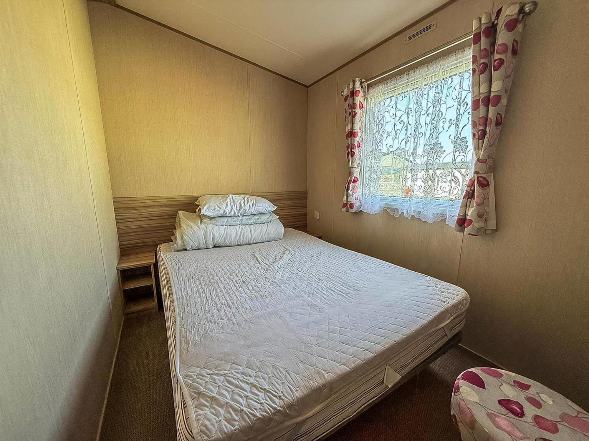 Great 8 Berth Caravan In Norfolk Near To Great Yarmouth Ref 20178Bs Hopton on Sea Buitenkant foto